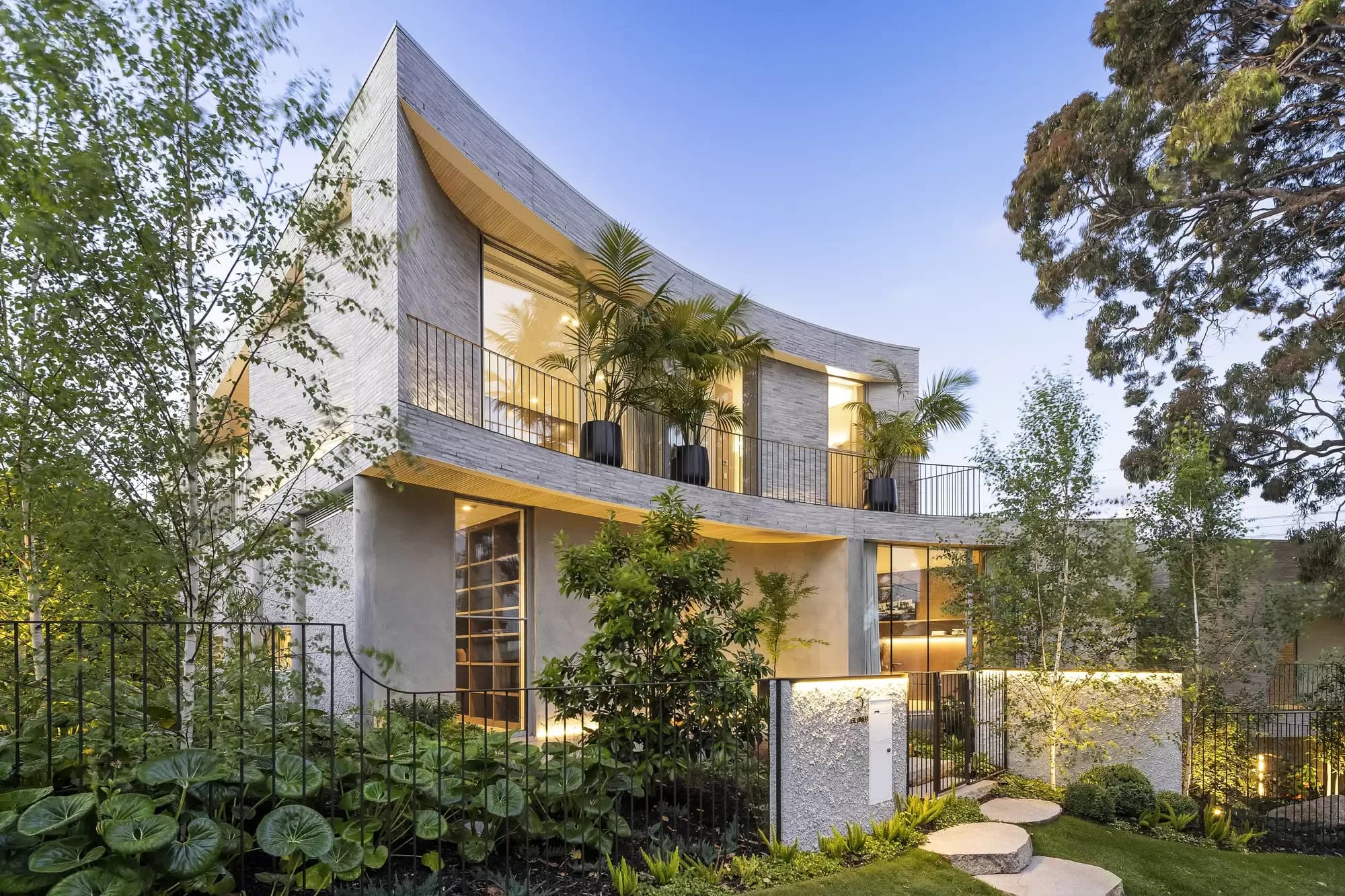 5 Glover Court, Toorak, Toorak - Image 1