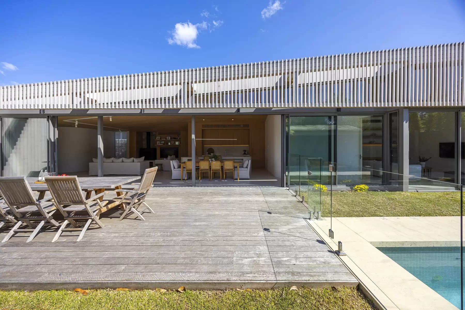 10 Heather Avenue, Sorrento, Sorrento - Thumbnail 2