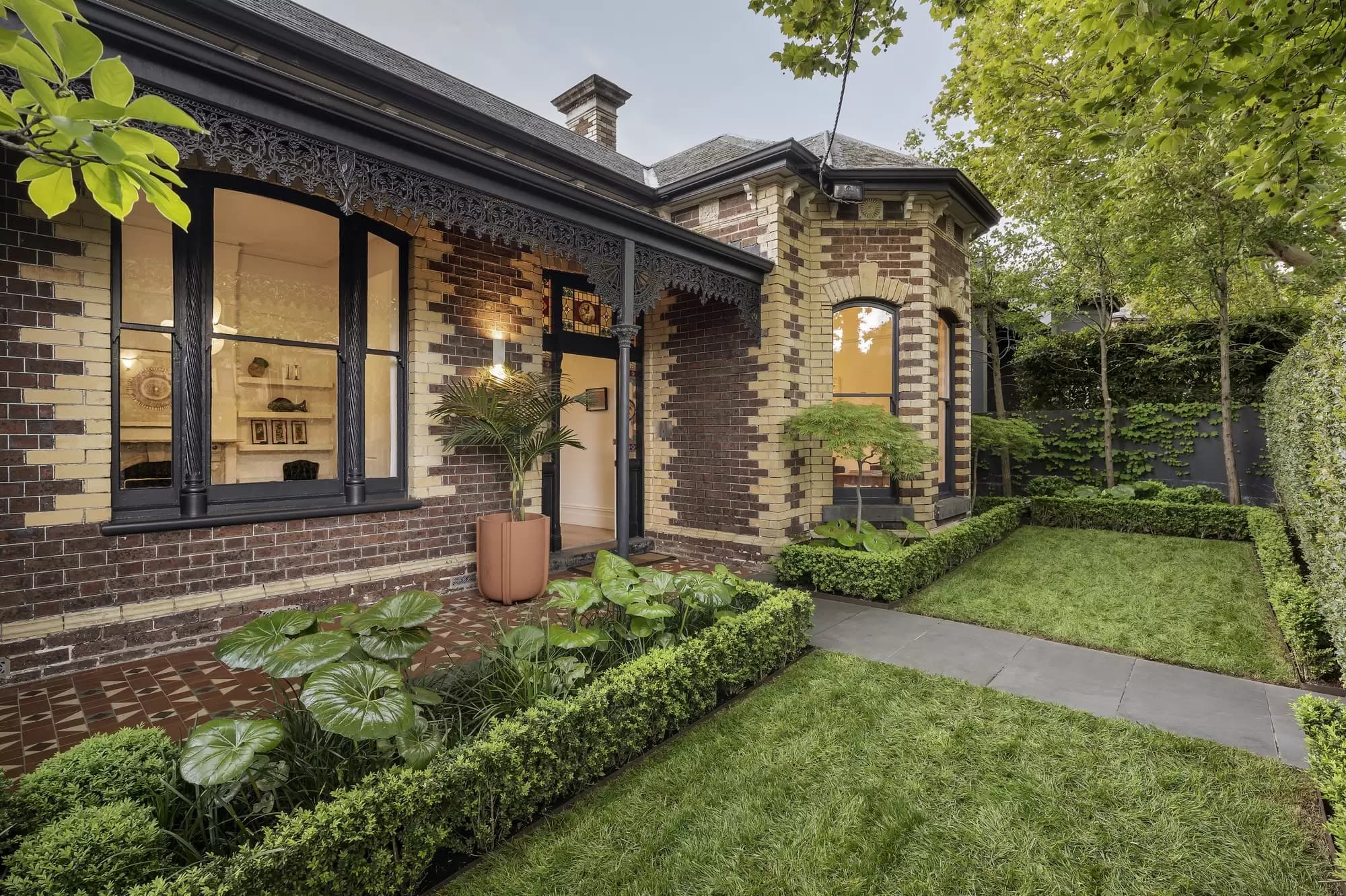 59 Tivoli Road, South Yarra, South Yarra - Thumbnail 2