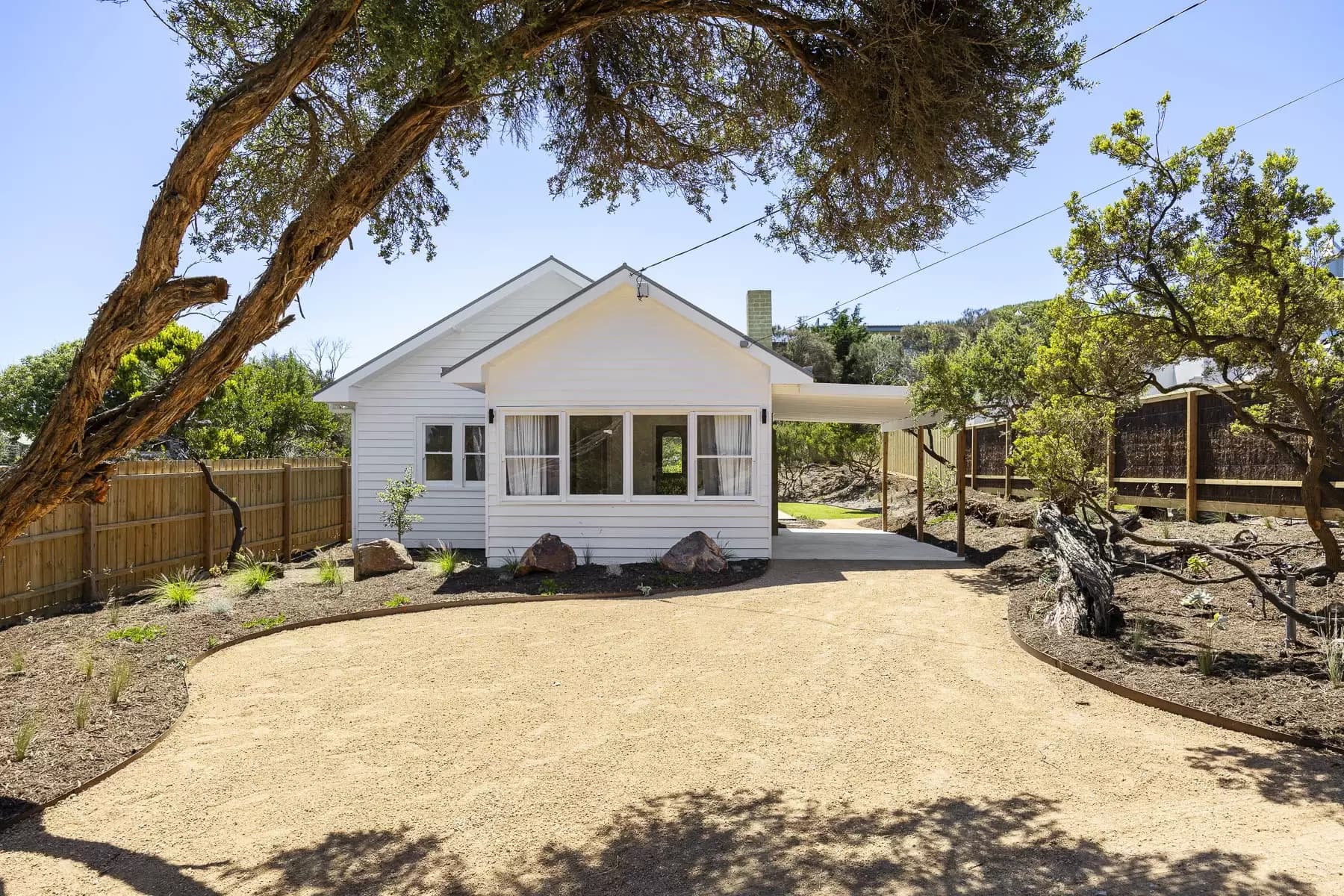 16 Beach Avenue, Blairgowrie, Blairgowrie - Thumbnail 2