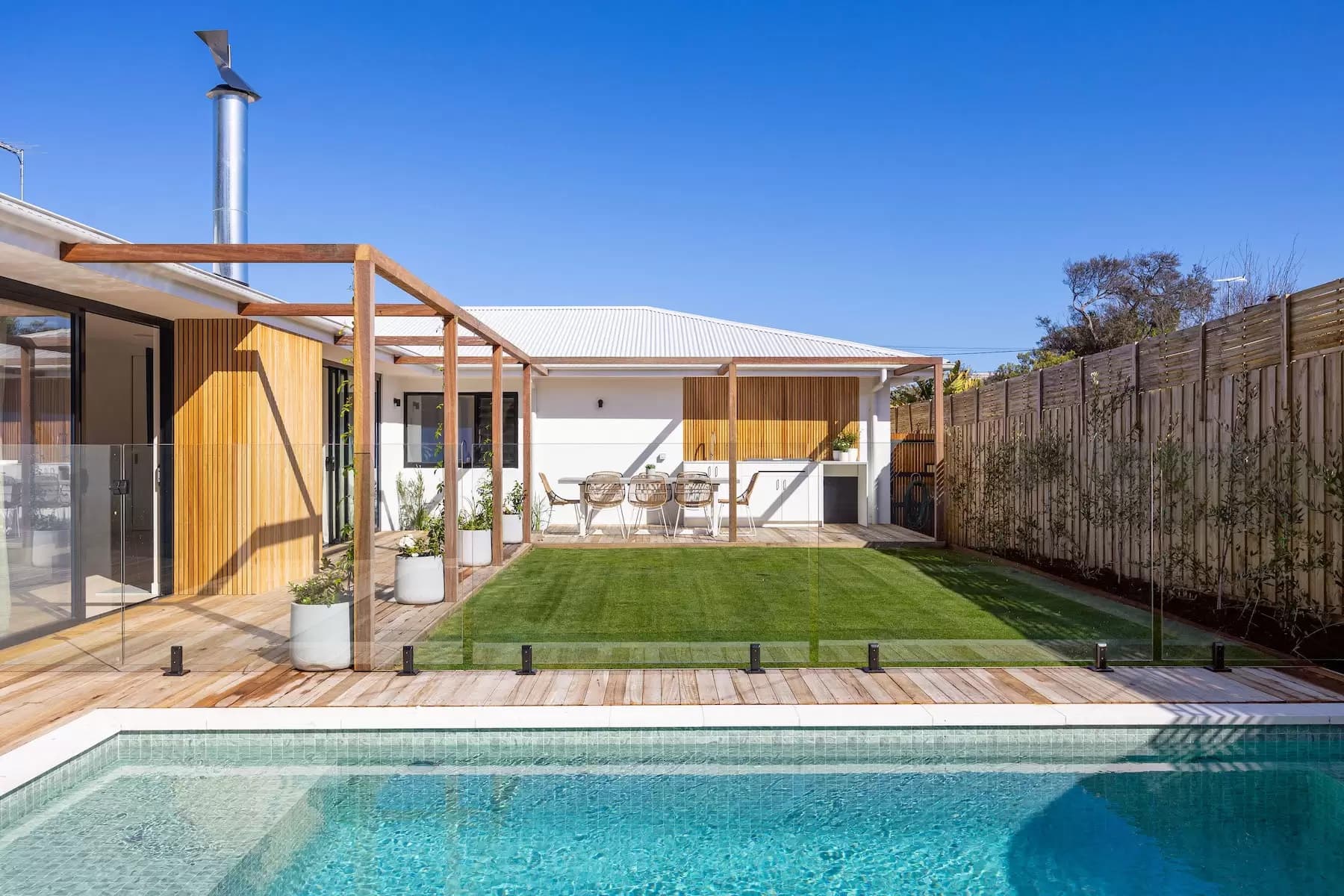 16 Denby Avenue, Sorrento, Sorrento - Image 1