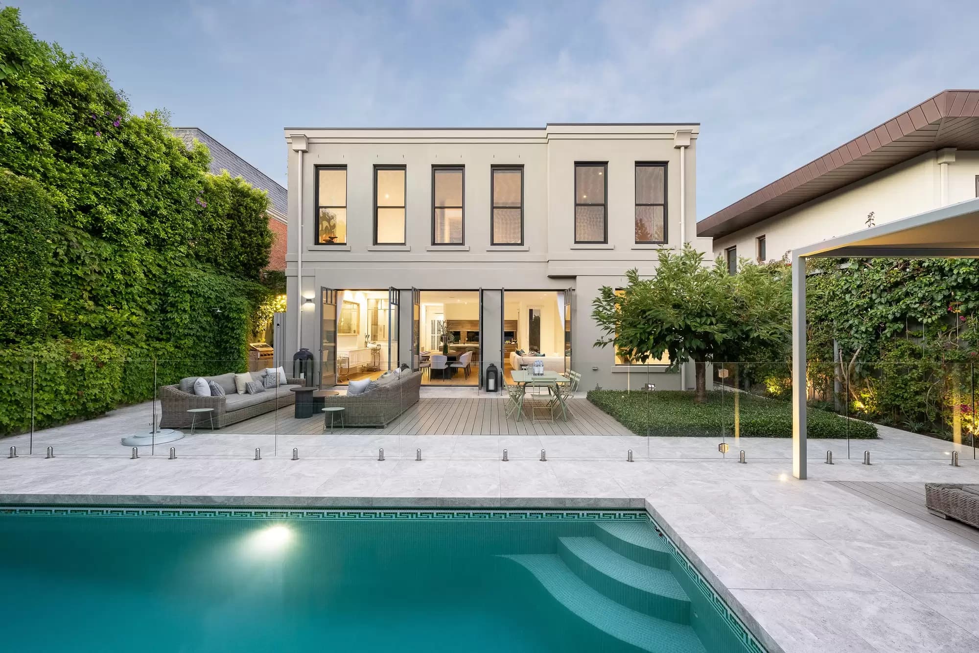 30 Chesterfield Avenue, Malvern, Malvern - Image 1