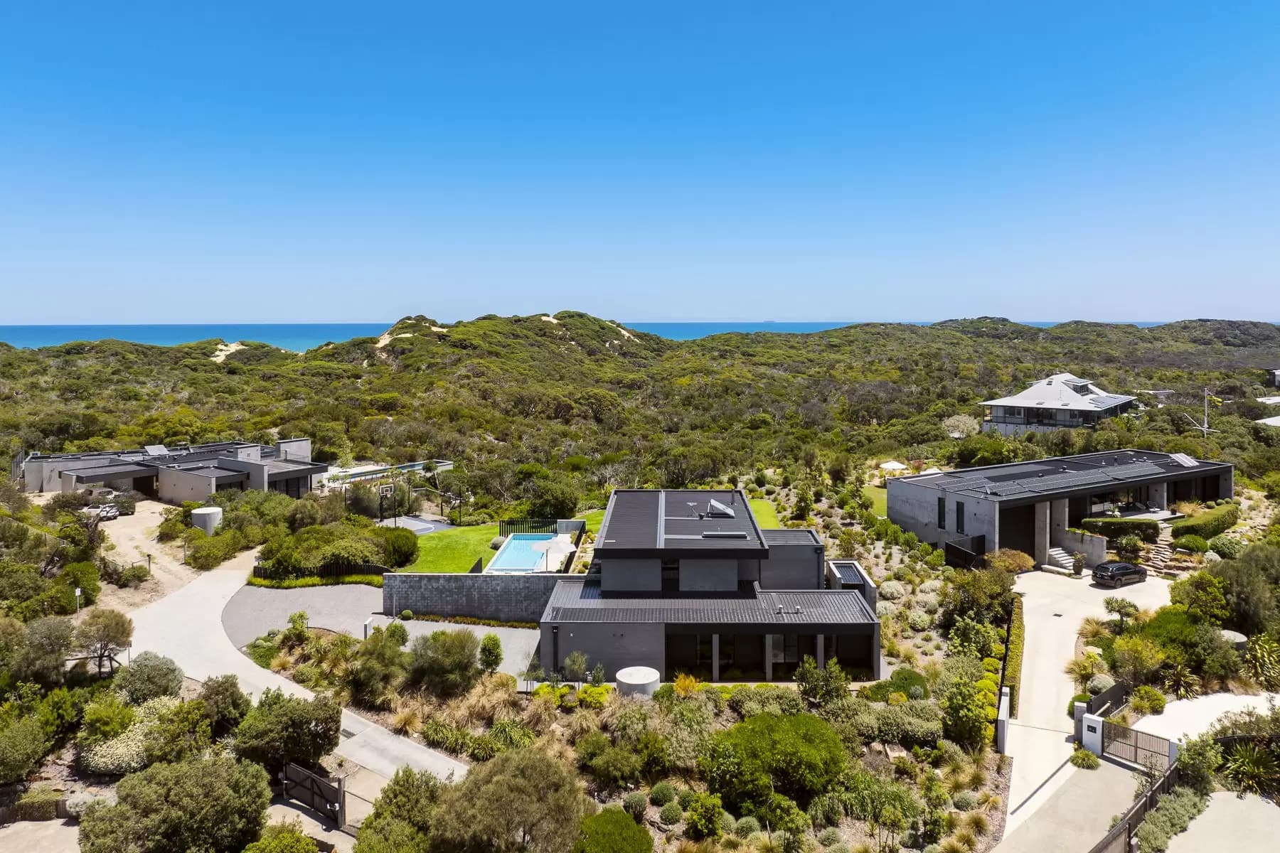 24 Montfort Close, Blairgowrie, Blairgowrie - Thumbnail 4