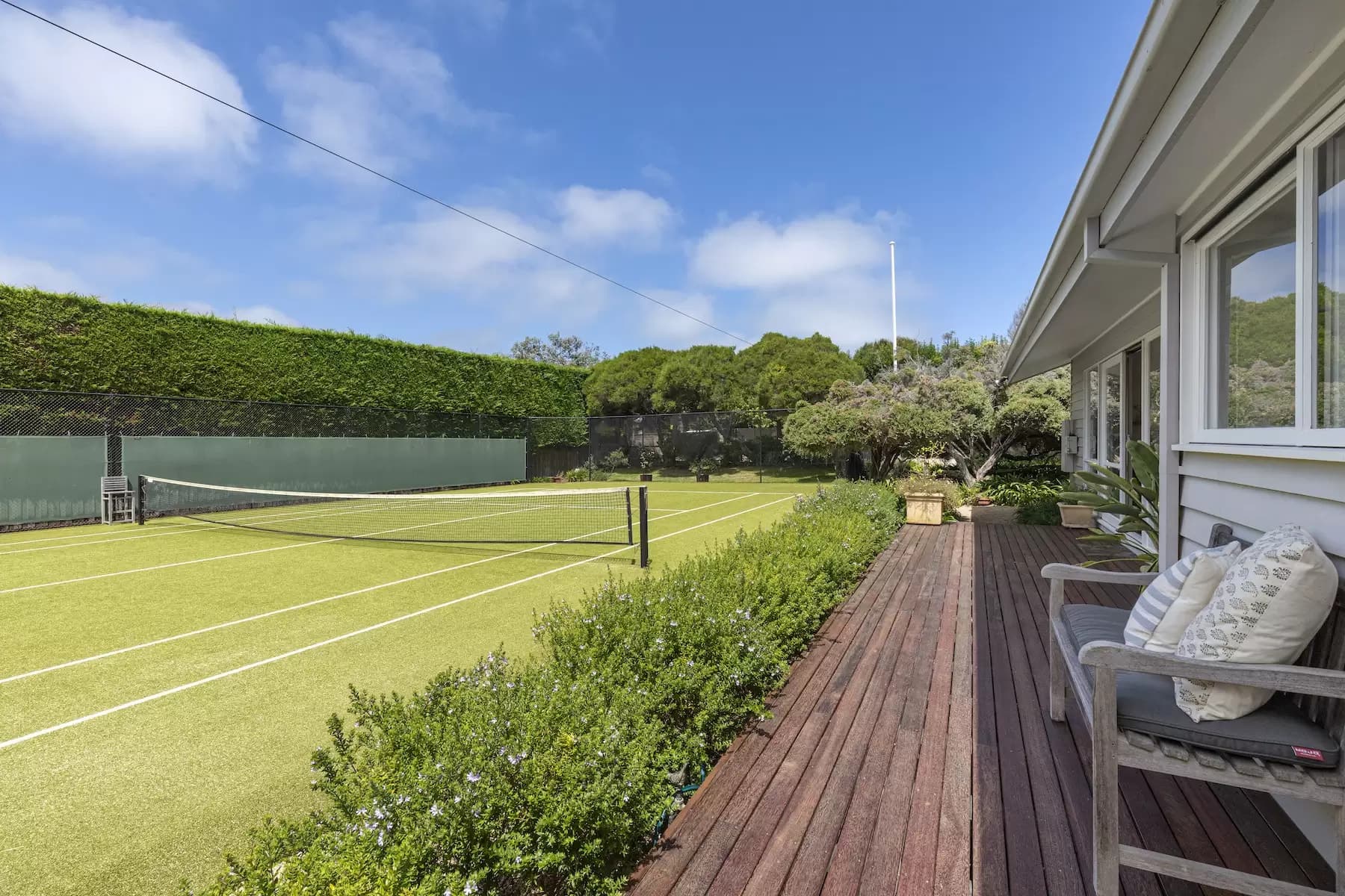 8 Farnsworth Avenue, Portsea, Portsea - Thumbnail 3