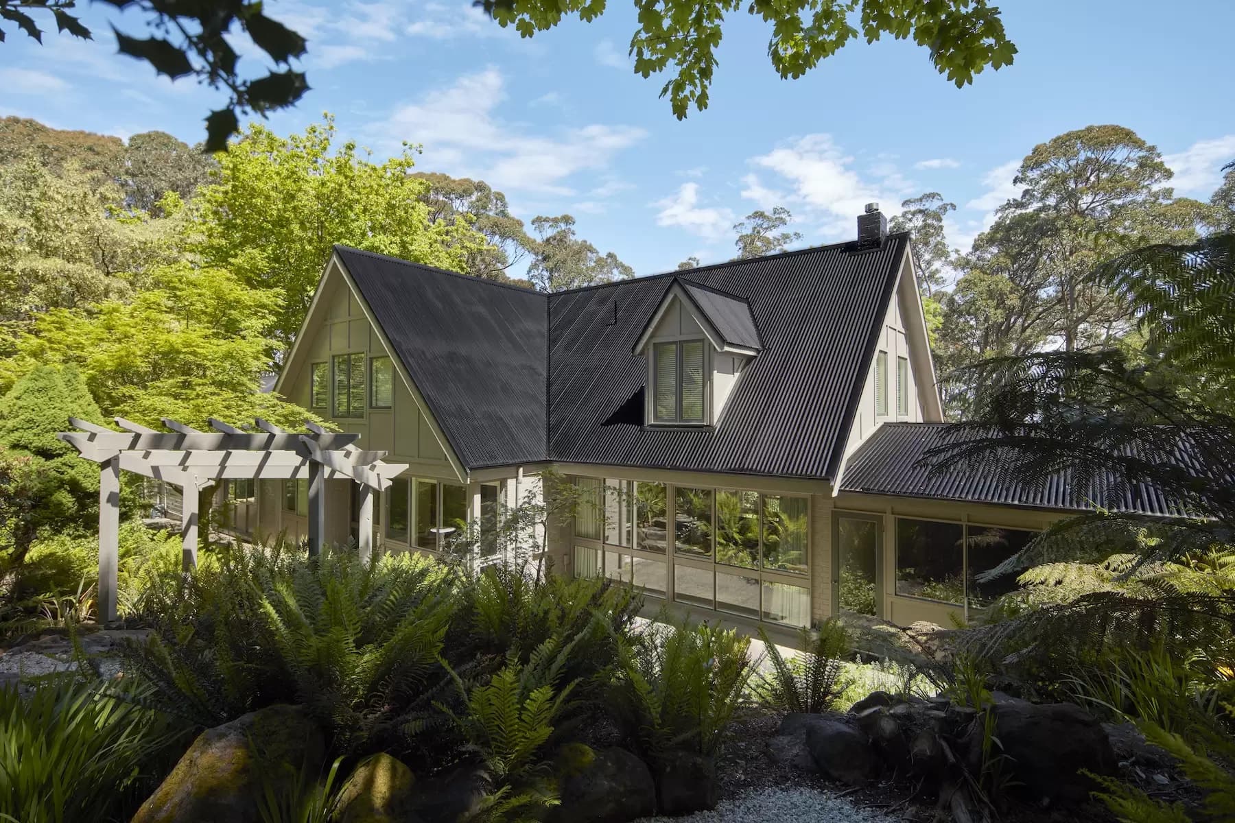 948 Mount Macedon Road, Mount Macedon, Mount Macedon - Thumbnail 2