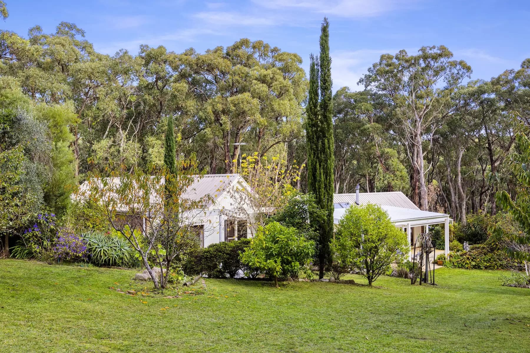 208 Point Leo Road, Red Hill South, Red Hill South - Thumbnail 3