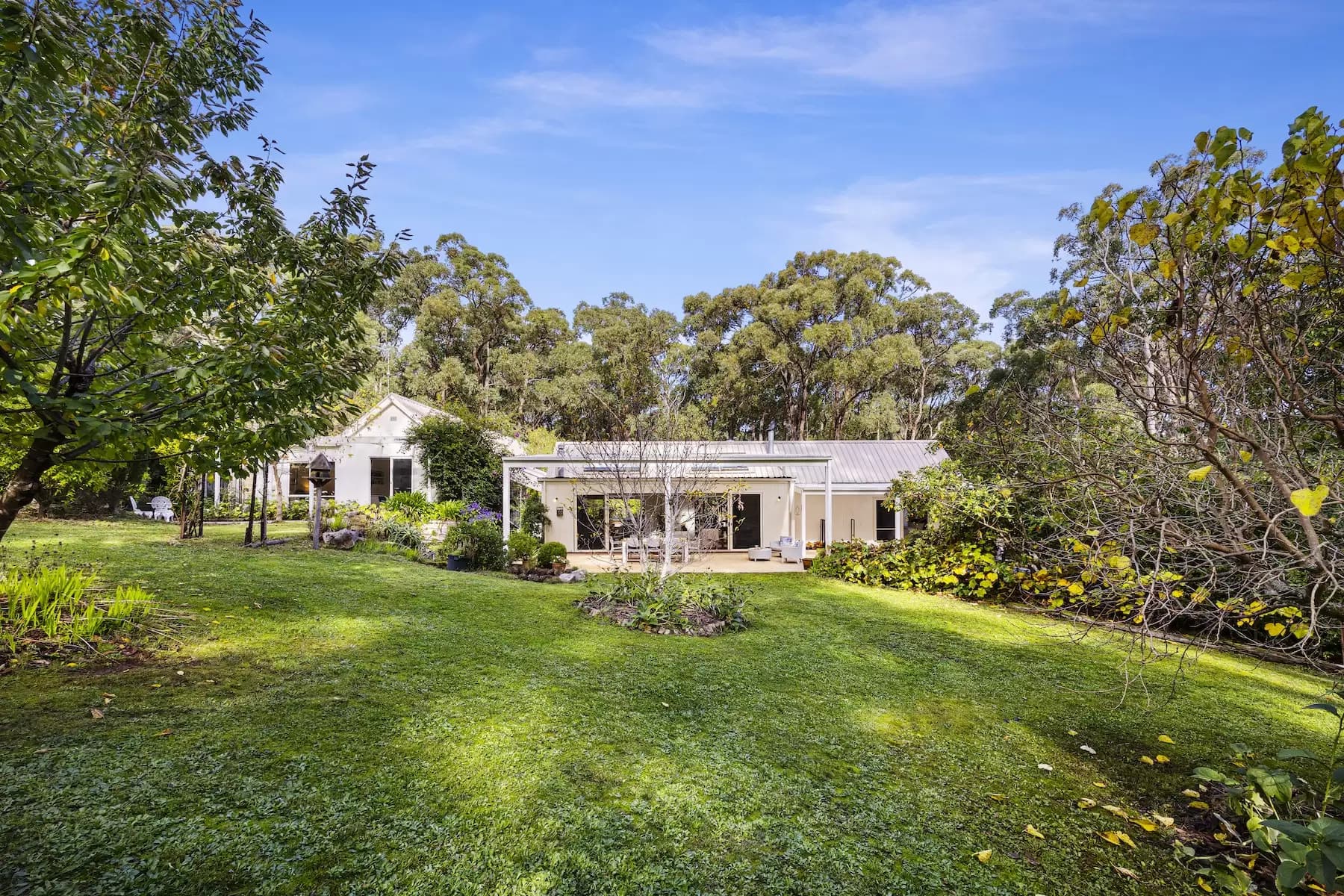 208 Point Leo Road, Red Hill South, Red Hill South - Thumbnail 5