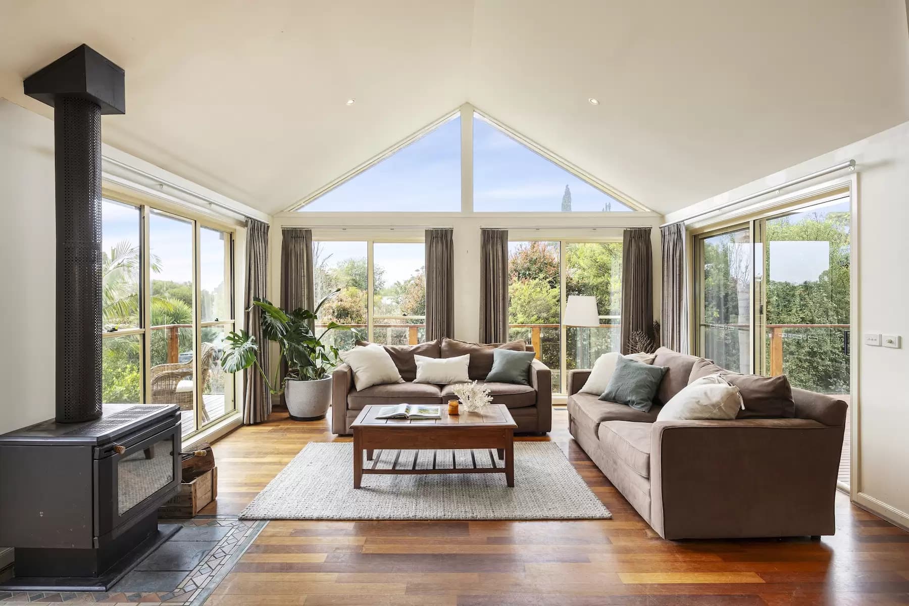 33 Scenic View Drive, Mount Martha, Mount Martha - Thumbnail 2