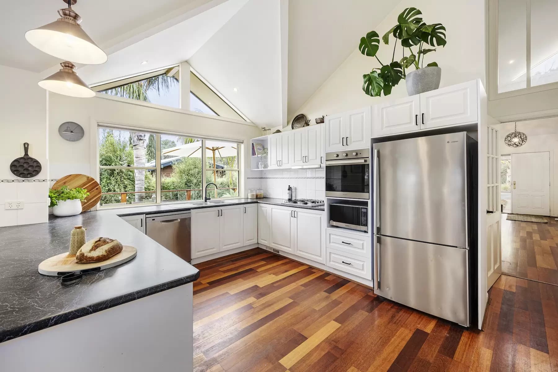 33 Scenic View Drive, Mount Martha, Mount Martha - Thumbnail 4