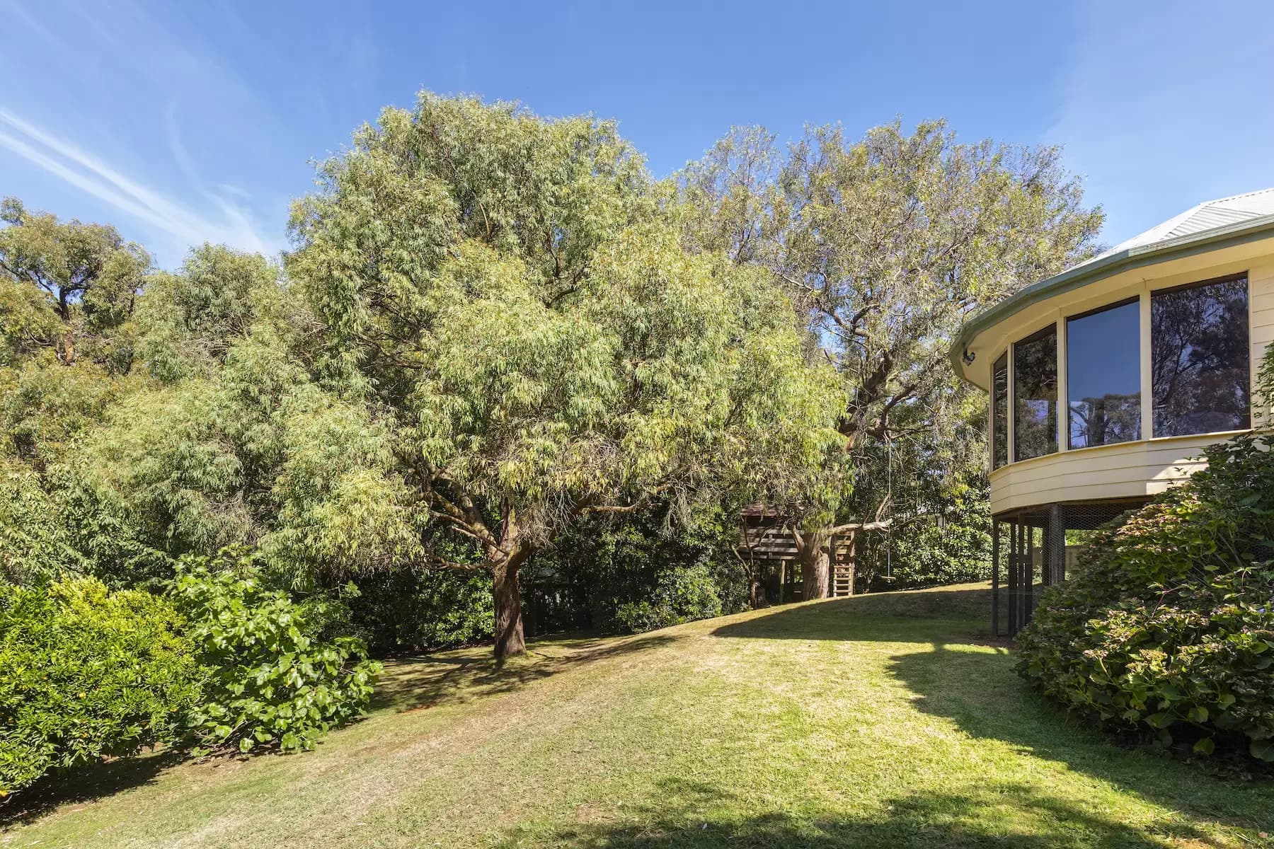43 Beauford Road, Red Hill South, Red Hill South - Thumbnail 3