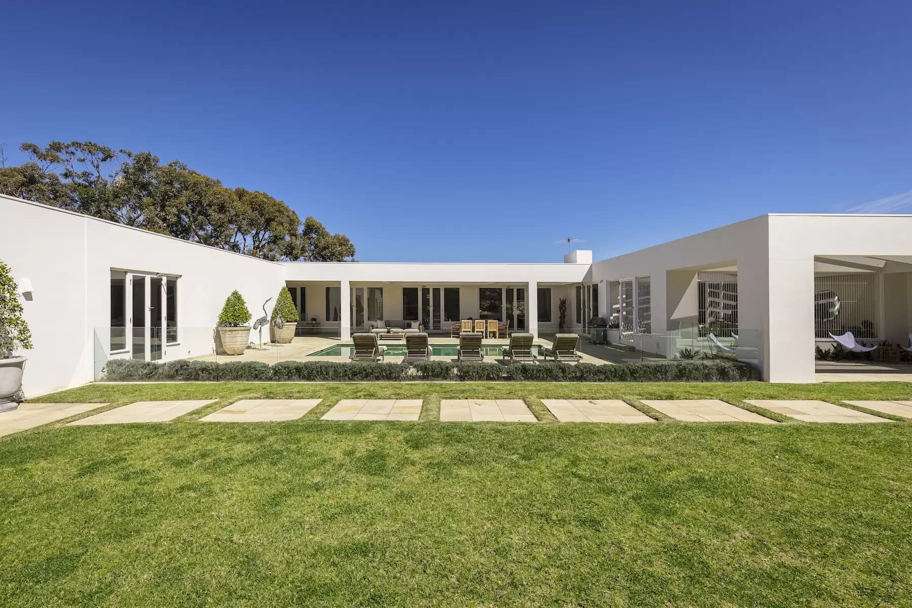 9 Wimbledon Court, Portsea, Portsea - Thumbnail 4