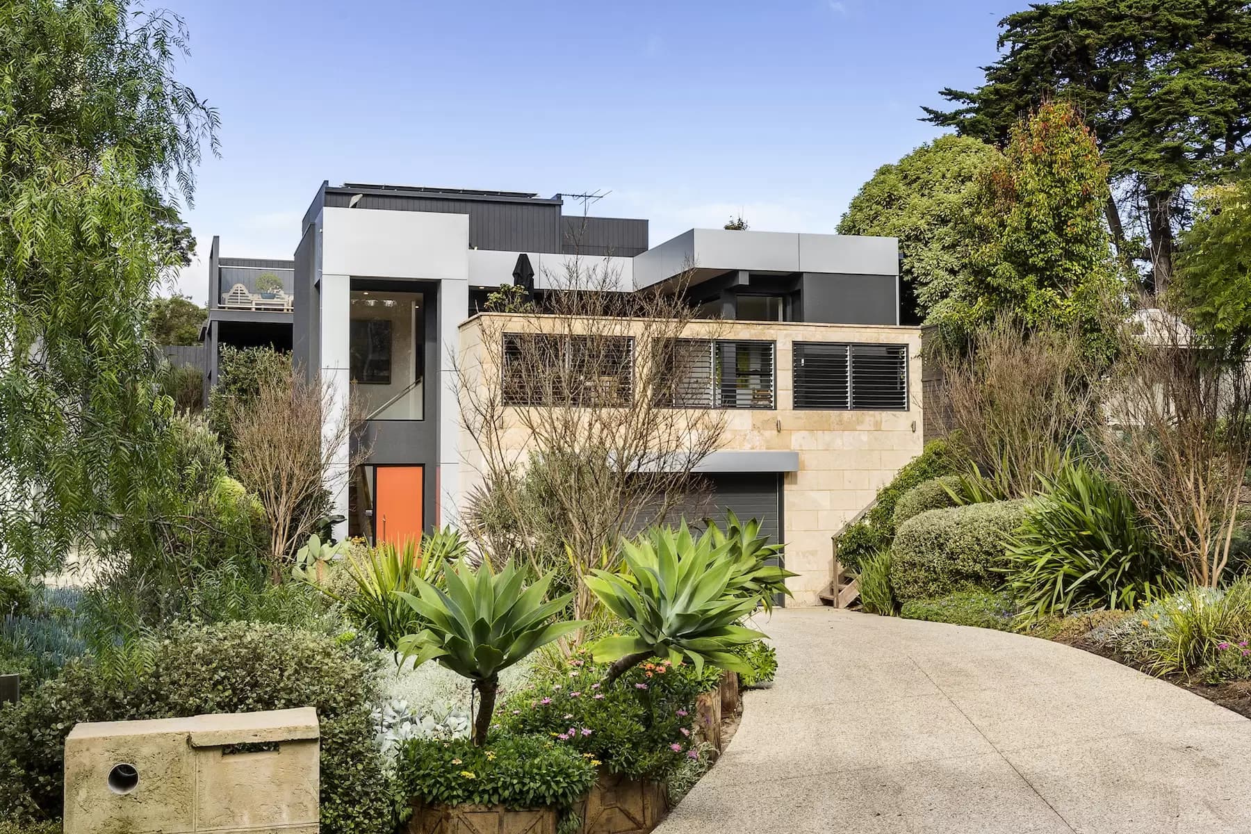 39 St Pauls Road, Sorrento, Sorrento - Image 1