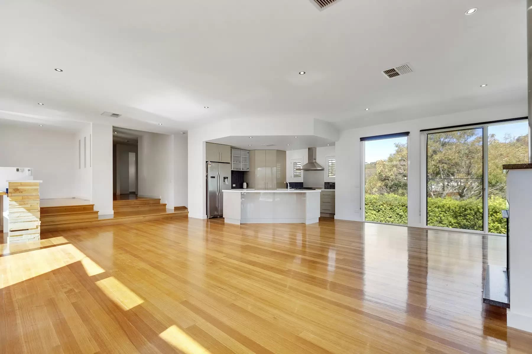16 Lawrance Grove, Portsea, Portsea - Thumbnail 6
