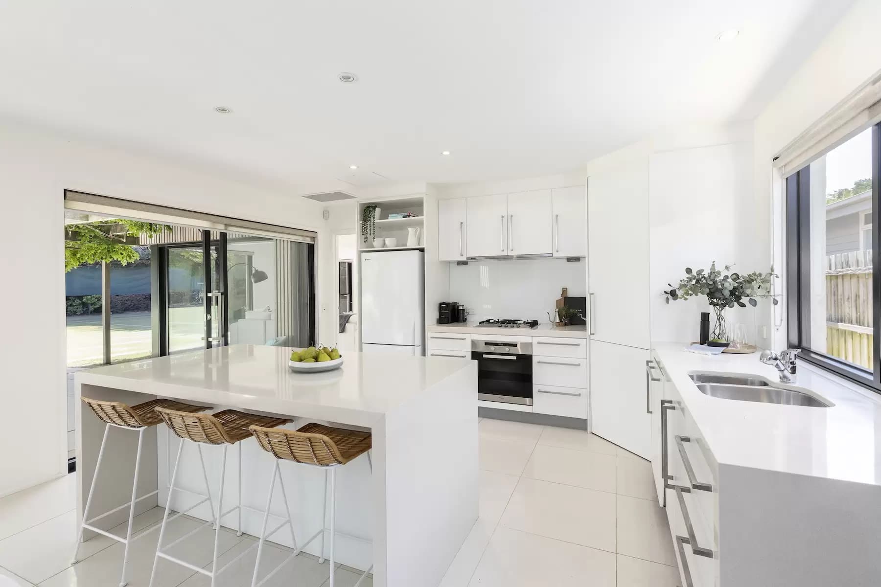 6 Farnsworth Avenue, Portsea, Portsea - Thumbnail 7