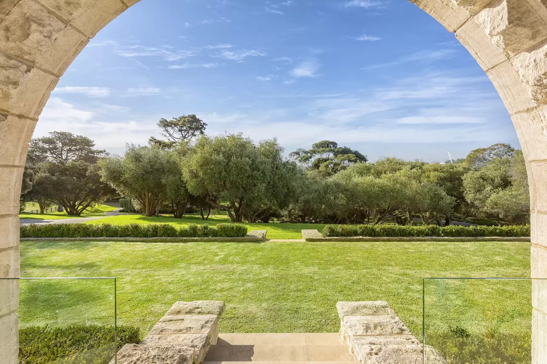 1 Armytage Drive, Portsea, Portsea - Thumbnail 3