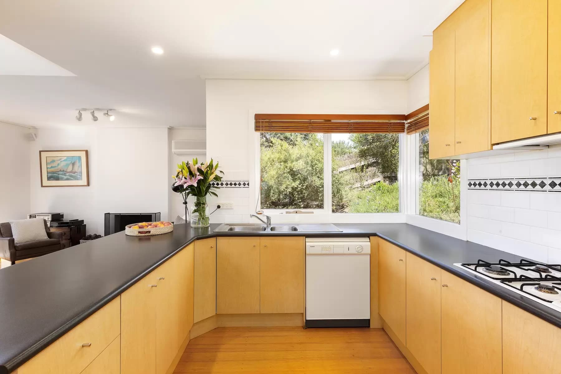 20 Farnsworth Avenue, Portsea, Portsea - Thumbnail 7