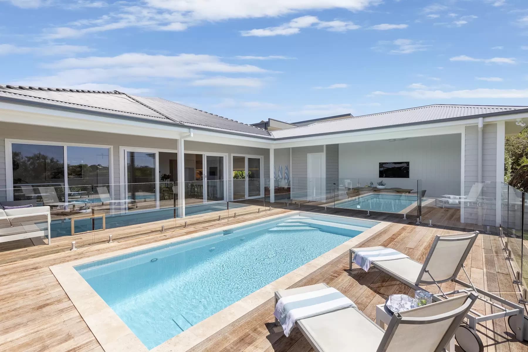 46 Canterbury Street, Sorrento, Sorrento - Image 1