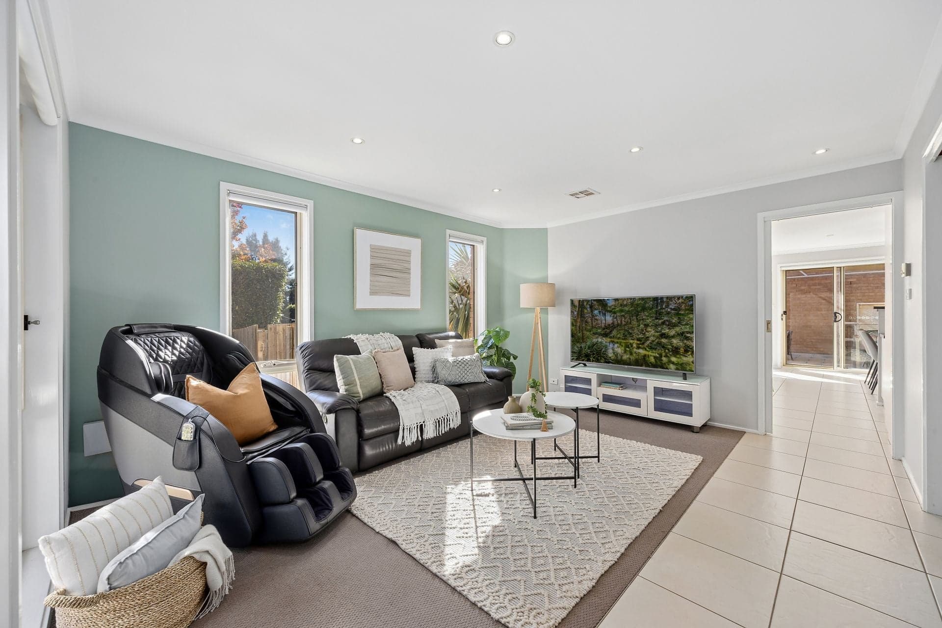 329 Anthony Rolfe Avenue, Gungahlin ACT, Gungahlin - Thumbnail 7