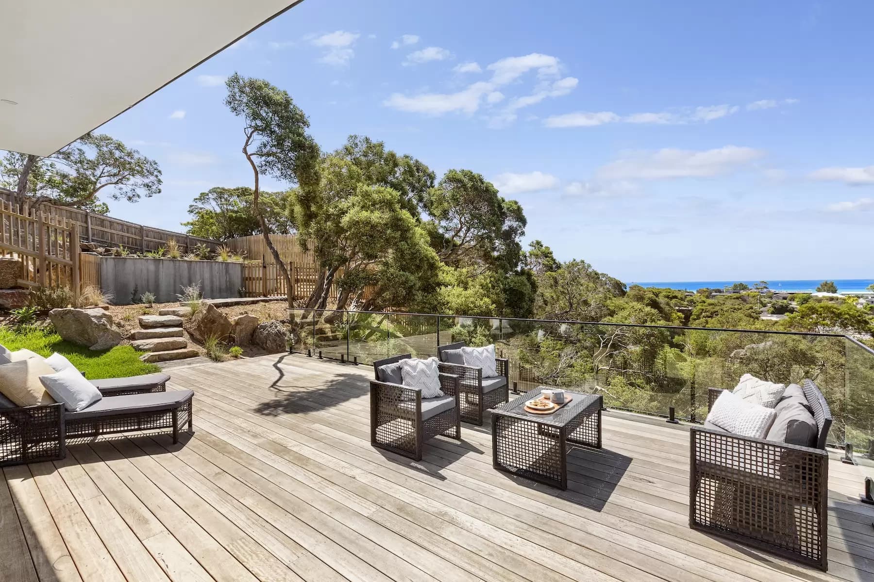 2 Valley Drive, Rye, Rye - Thumbnail 7