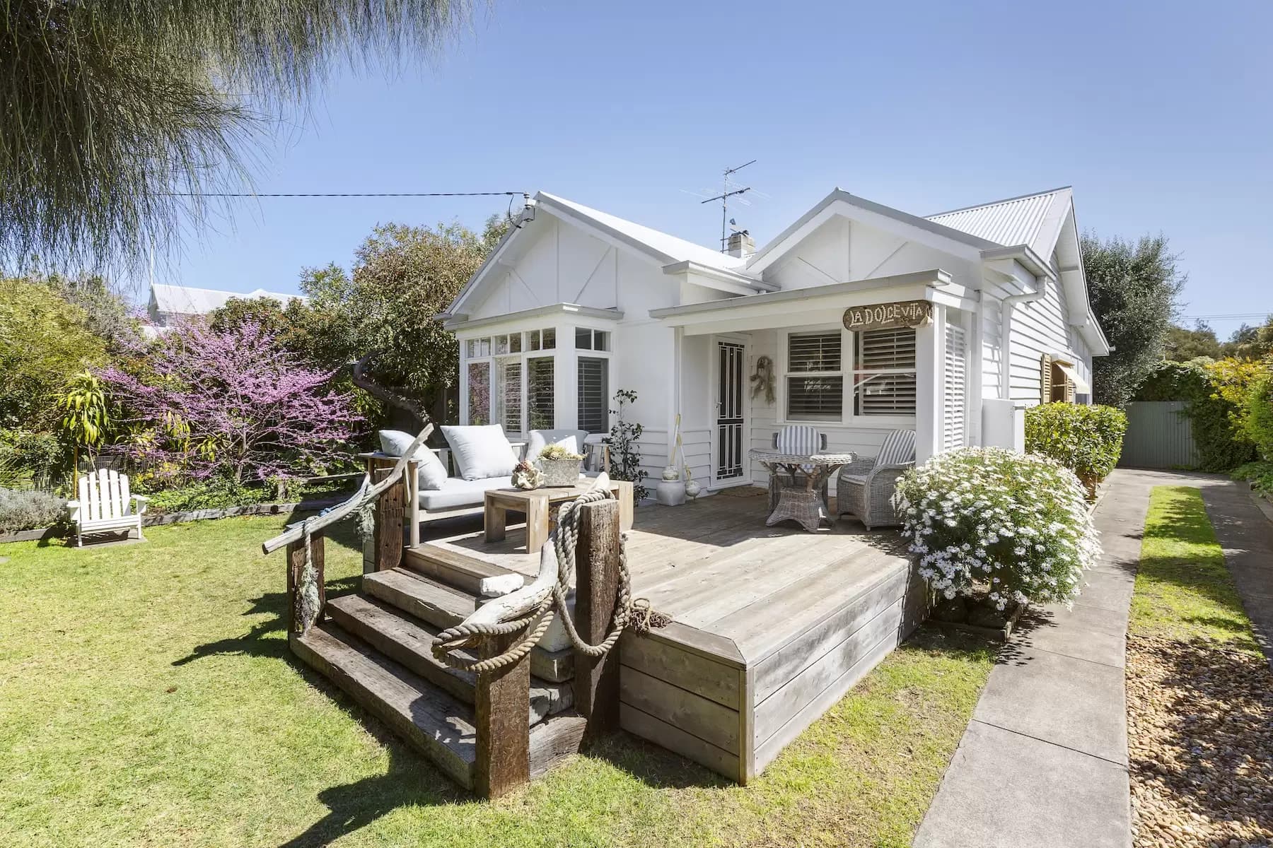 6 Erlandsen Avenue, Sorrento, Sorrento - Image 1