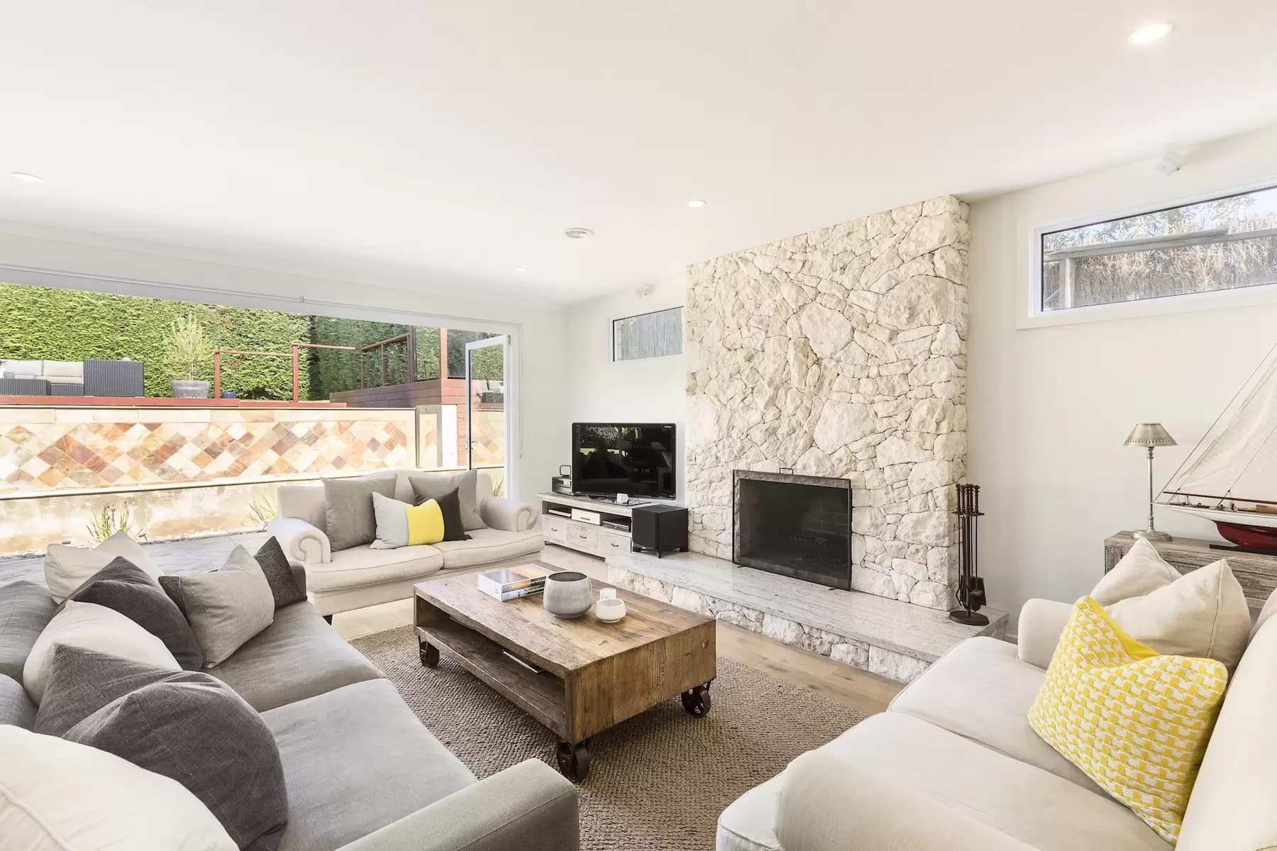 29 Shirley Avenue, Sorrento, Sorrento - Thumbnail 6