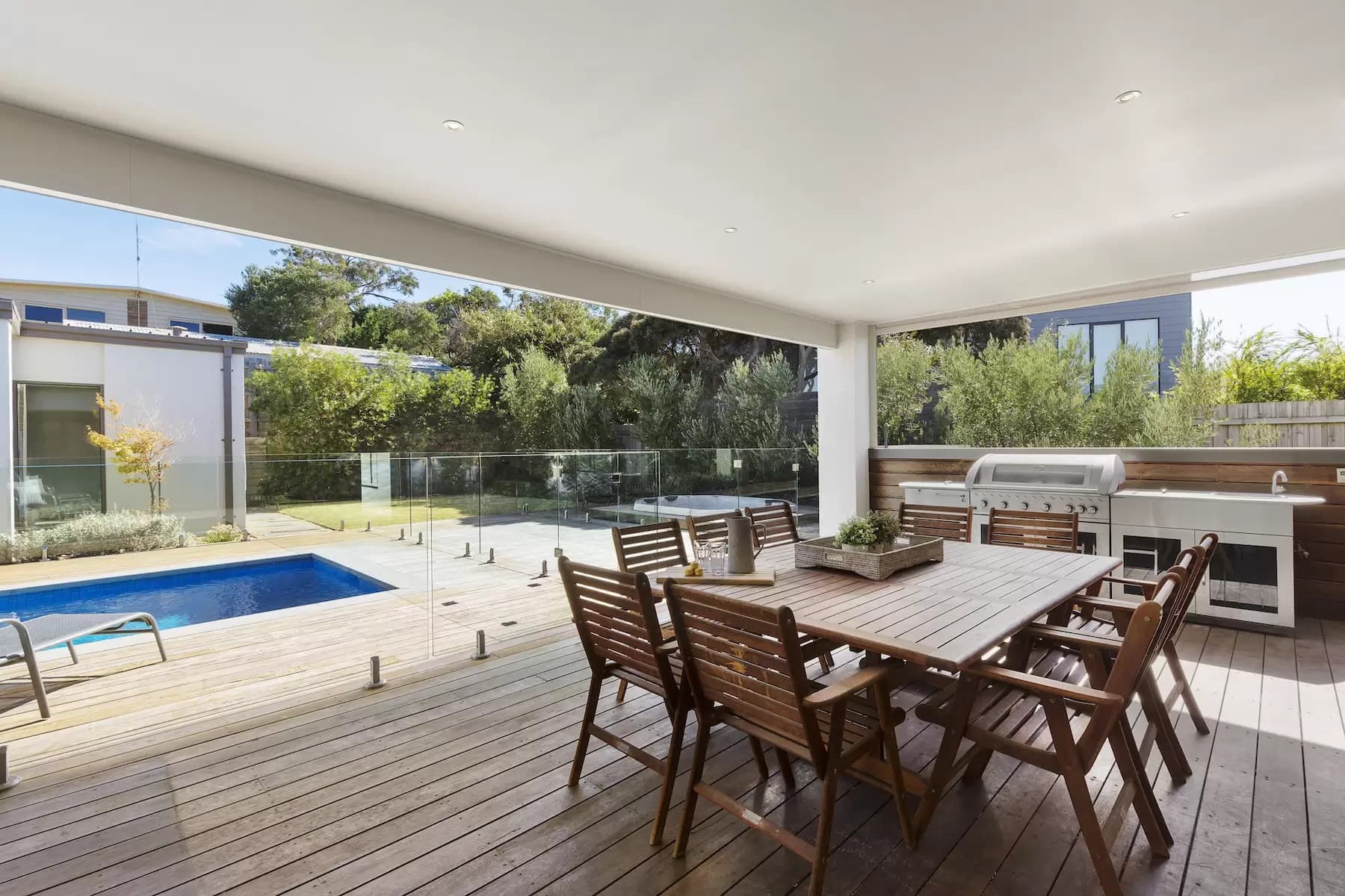 2 Capri Grove, Sorrento, Sorrento - Thumbnail 5
