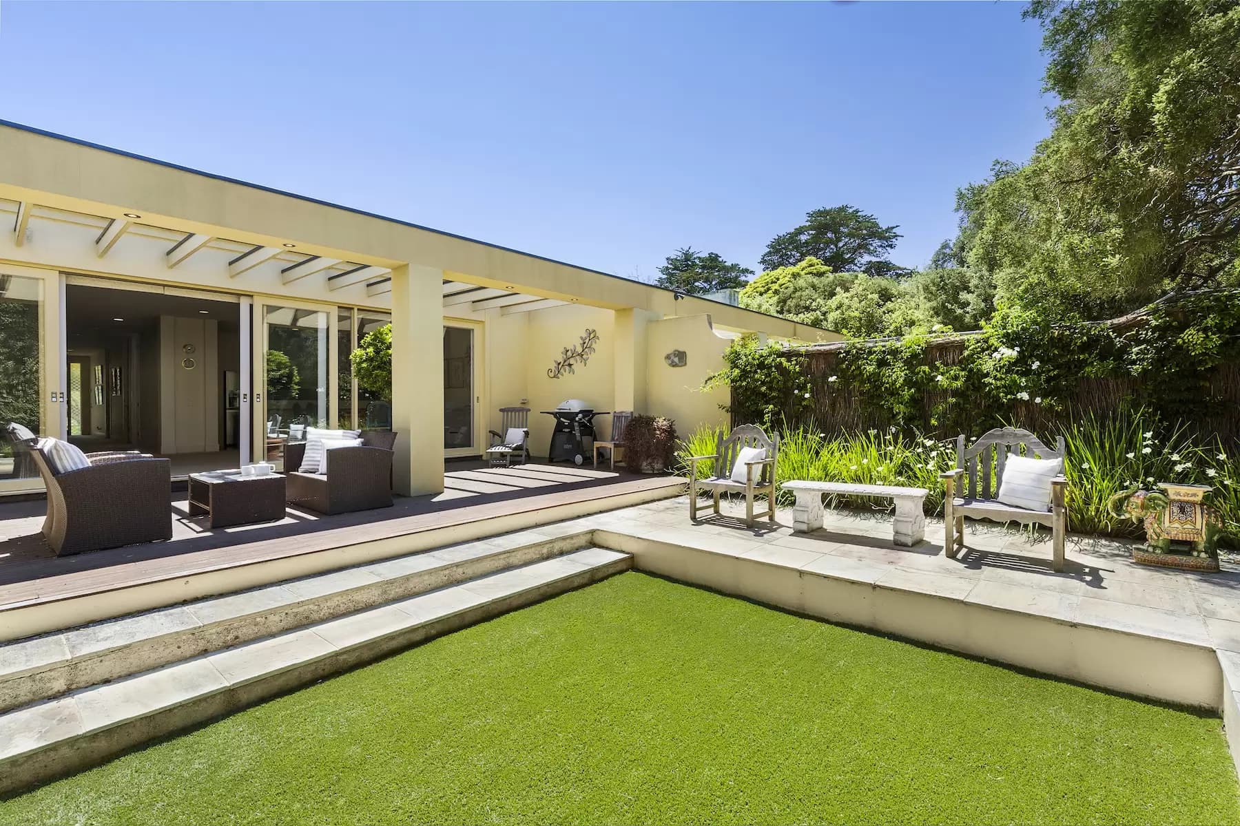 2 Nairana Court, Portsea, Portsea - Image 1