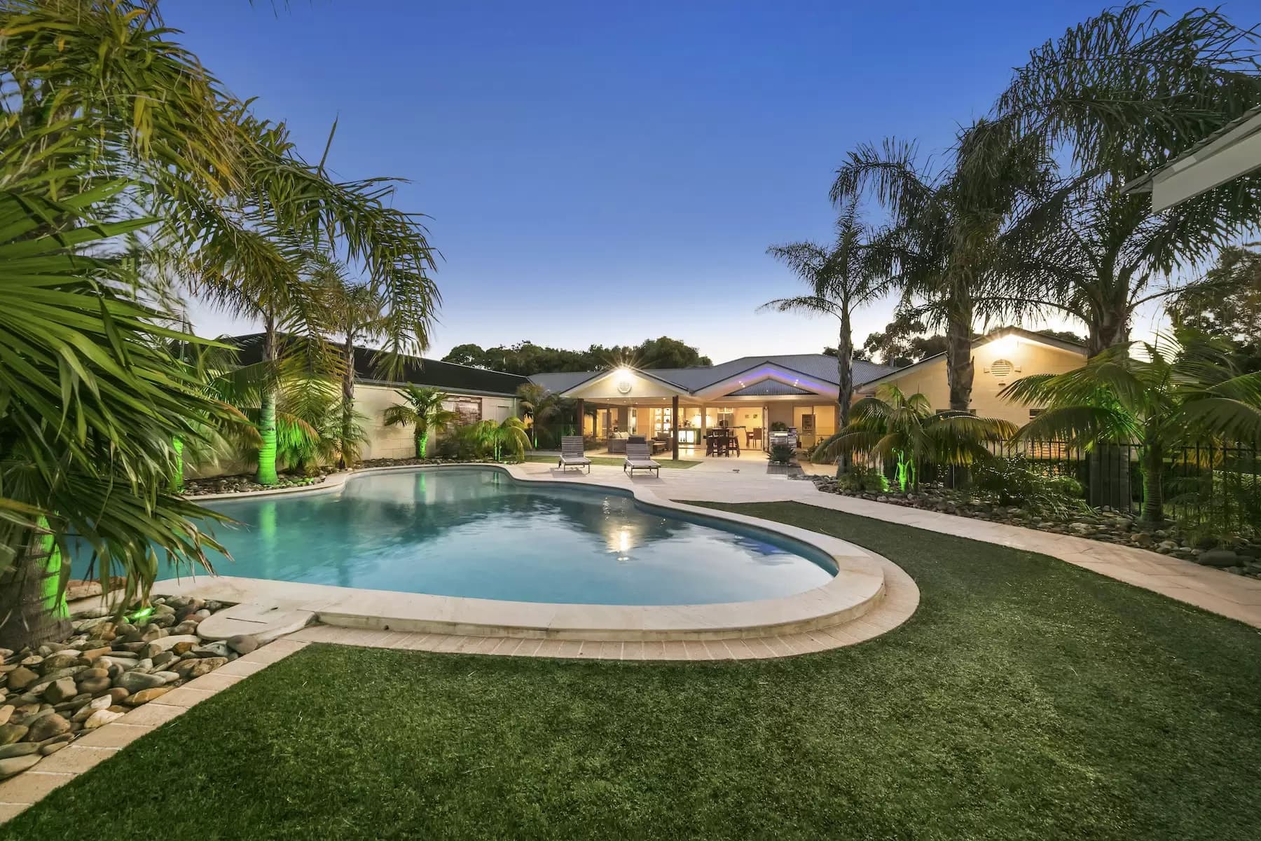 53 Lockhart Drive, Rosebud, Rosebud - Thumbnail 2