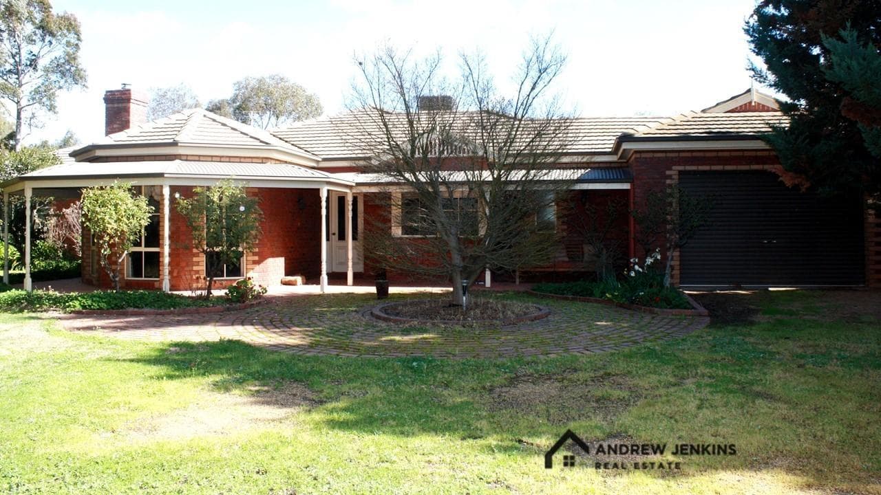 9 Cemetery Rd, Cobram East - Image 1