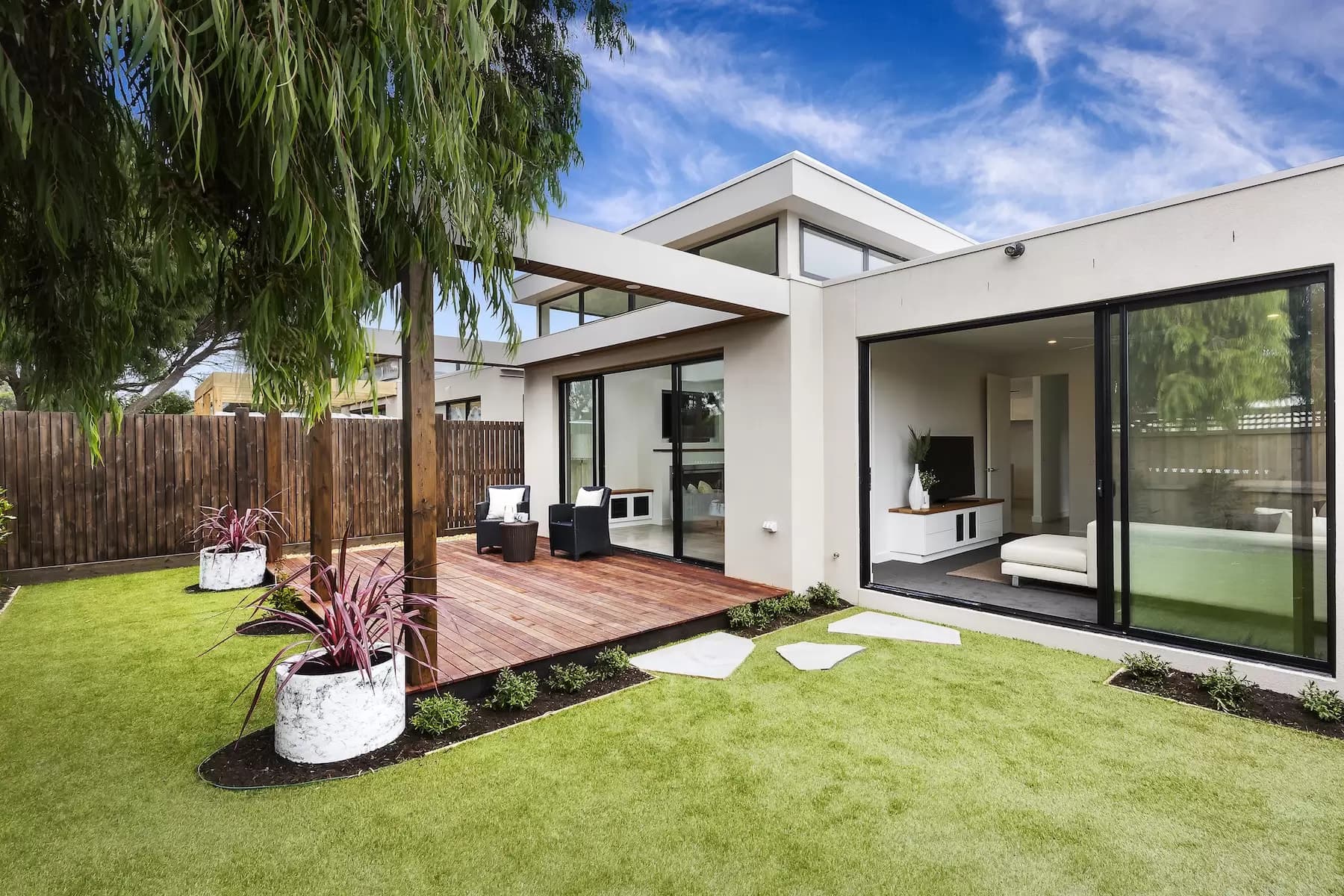 17/2 Karadoc Street, Dromana, Dromana - Image 1