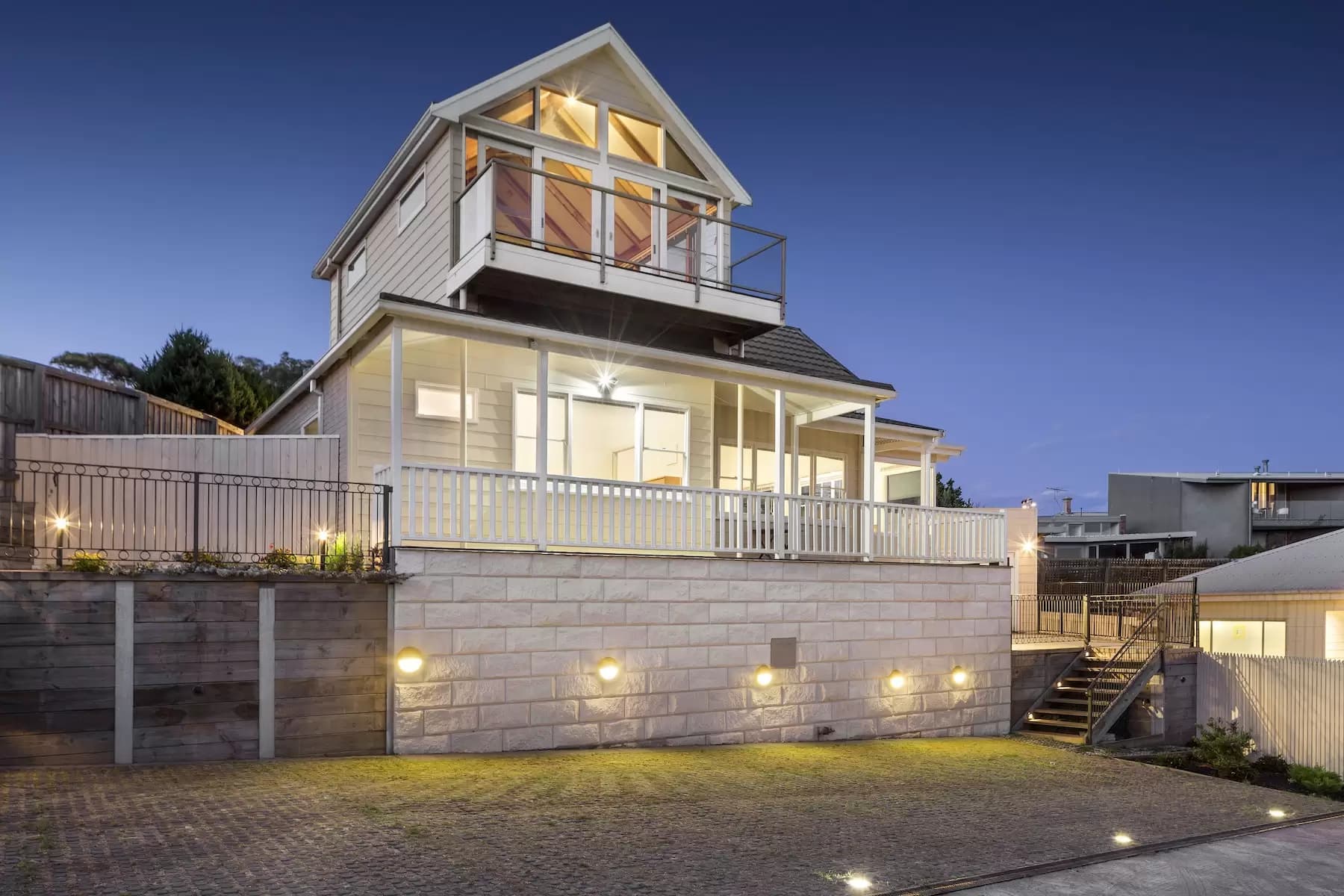 4 Ruth Avenue, Sorrento, Sorrento - Image 1