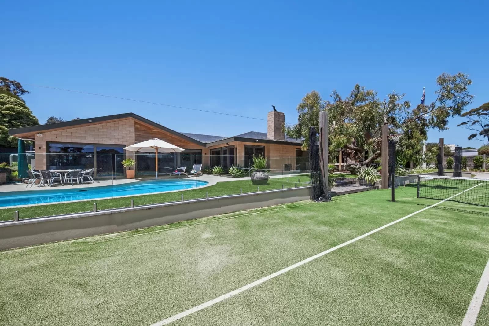 22-24 Charlton Court, Portsea, Portsea - Thumbnail 5