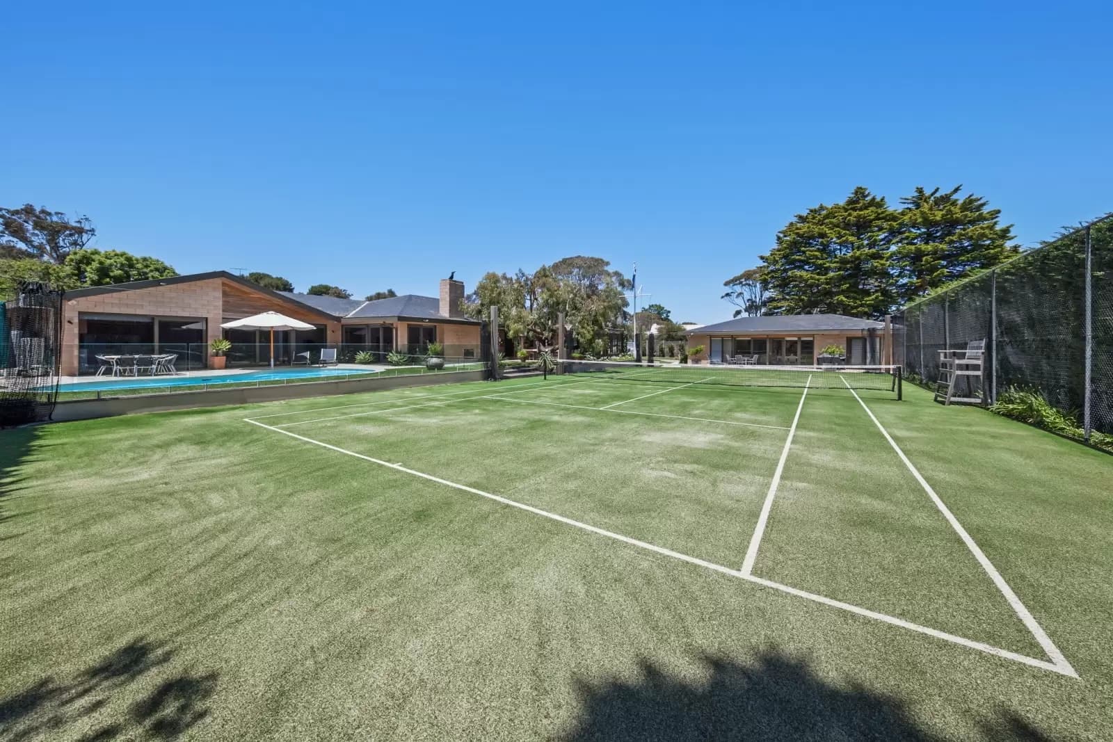 22-24 Charlton Court, Portsea, Portsea - Thumbnail 6