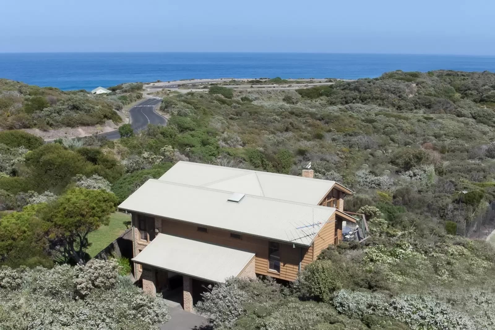 28 Latham Drive, Portsea, Portsea - Image 1