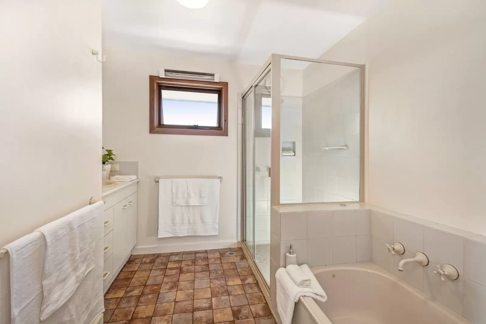 28 Latham Drive, Portsea, Portsea - Thumbnail 8