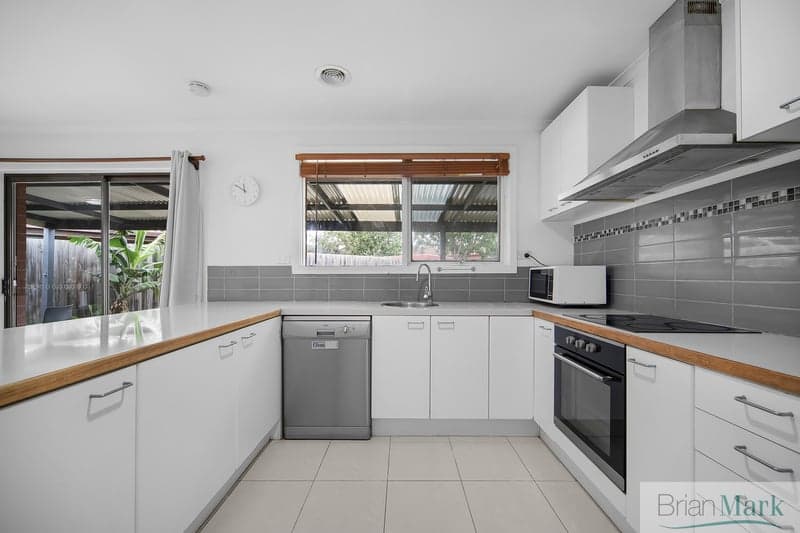 15 William Wright Wynd, Hoppers Crossing - Thumbnail 2