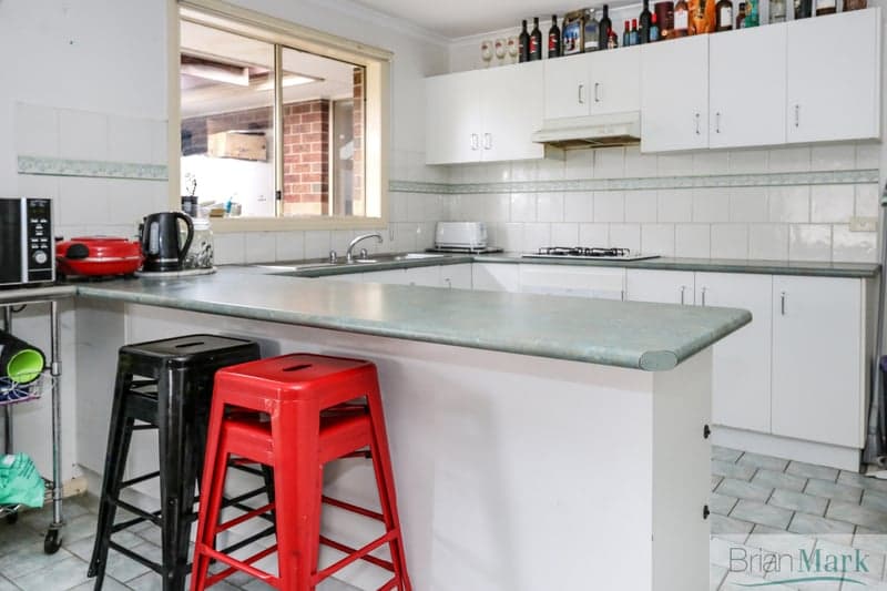 6 Alexandra Avenue, Hoppers Crossing - Thumbnail 2