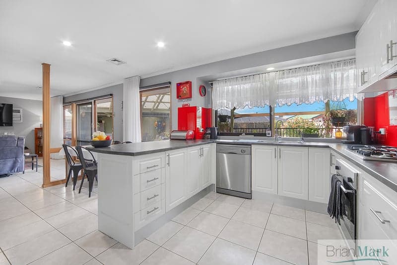 6 Gwydir Court, Werribee - Thumbnail 4