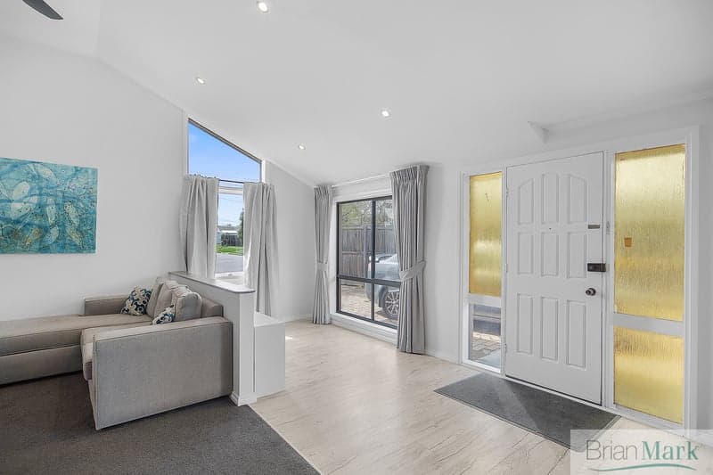 14 Topaz Avenue, Wyndham Vale - Thumbnail 6