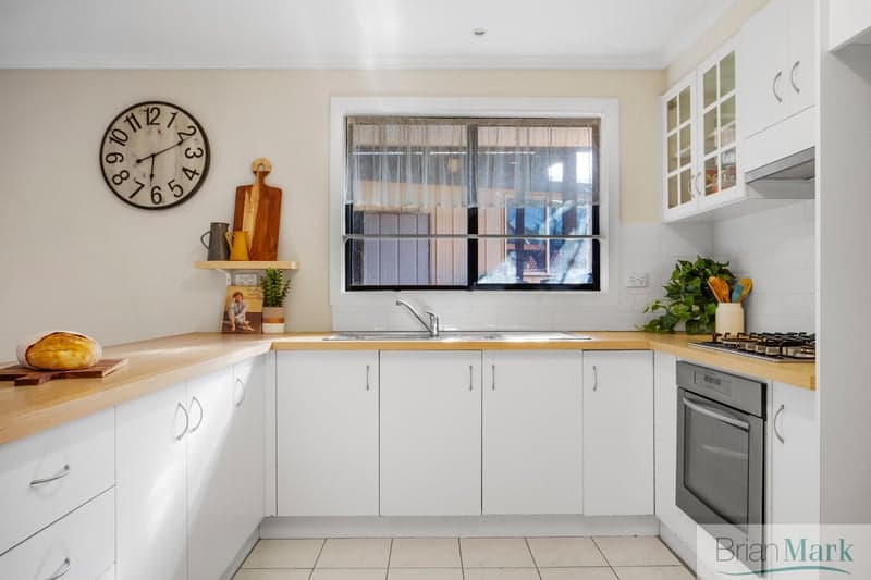 48 Golden Square Crescent, Hoppers Crossing - Thumbnail 2