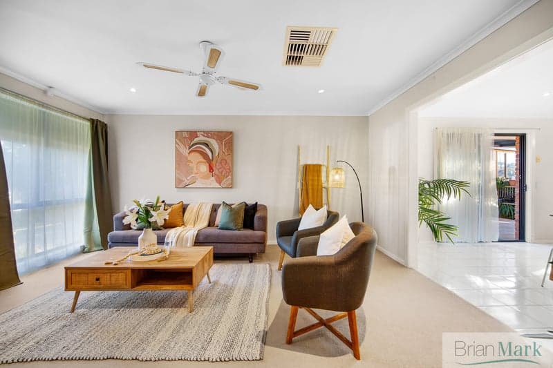 48 Golden Square Crescent, Hoppers Crossing - Thumbnail 4