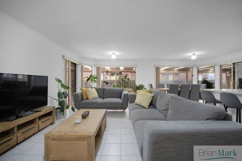 12 Governor Close, Tarneit - Thumbnail 5