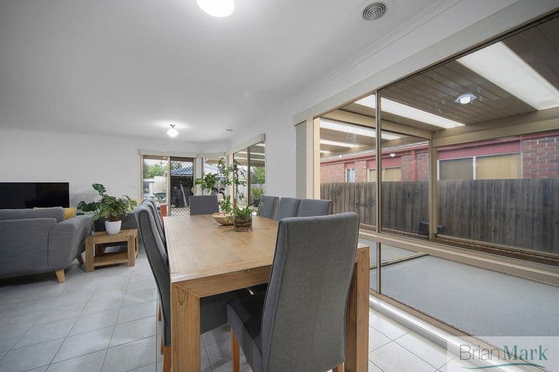 12 Governor Close, Tarneit - Thumbnail 7