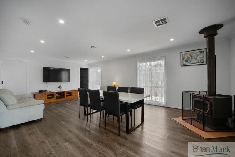 7 Dalpura Court, Werribee - Thumbnail 5