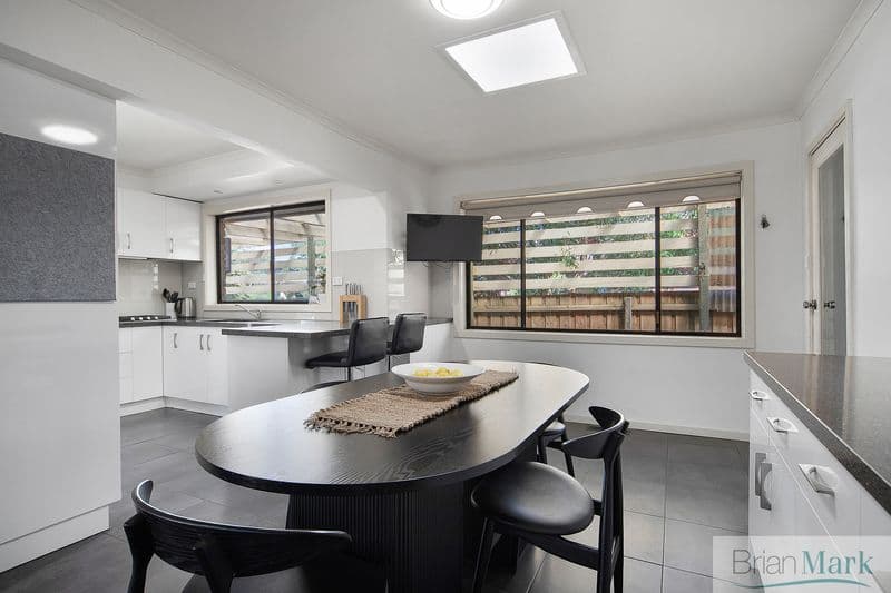 8 Lantana Avenue, Hoppers Crossing - Thumbnail 7