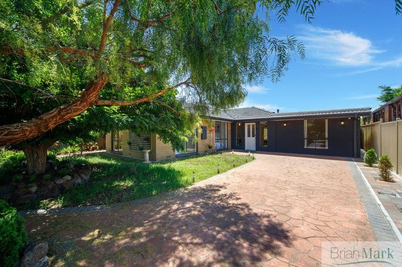 14 Priestley Avenue, Hoppers Crossing - Image 1