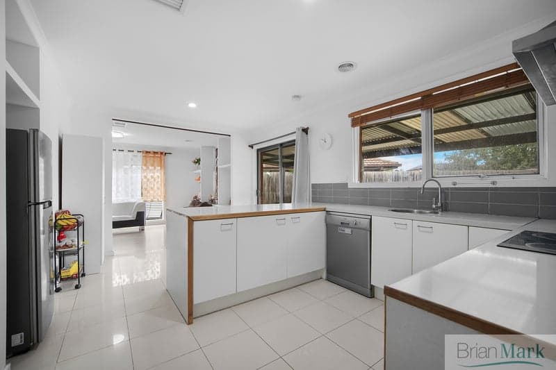 14 Burke Street, Werribee - Thumbnail 4