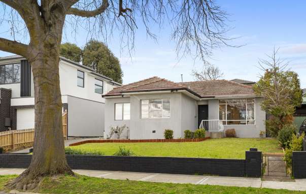 1/21 Caroline Crescent, Blackburn North, VIC, Blackburn North - Image 1
