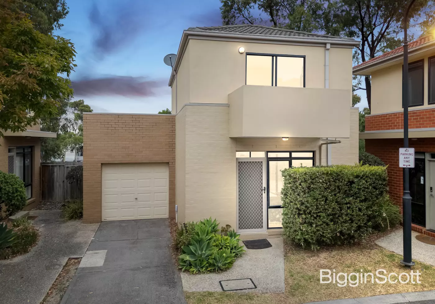 11 Leaf Court, Clayton, VIC, Clayton - Thumbnail 2