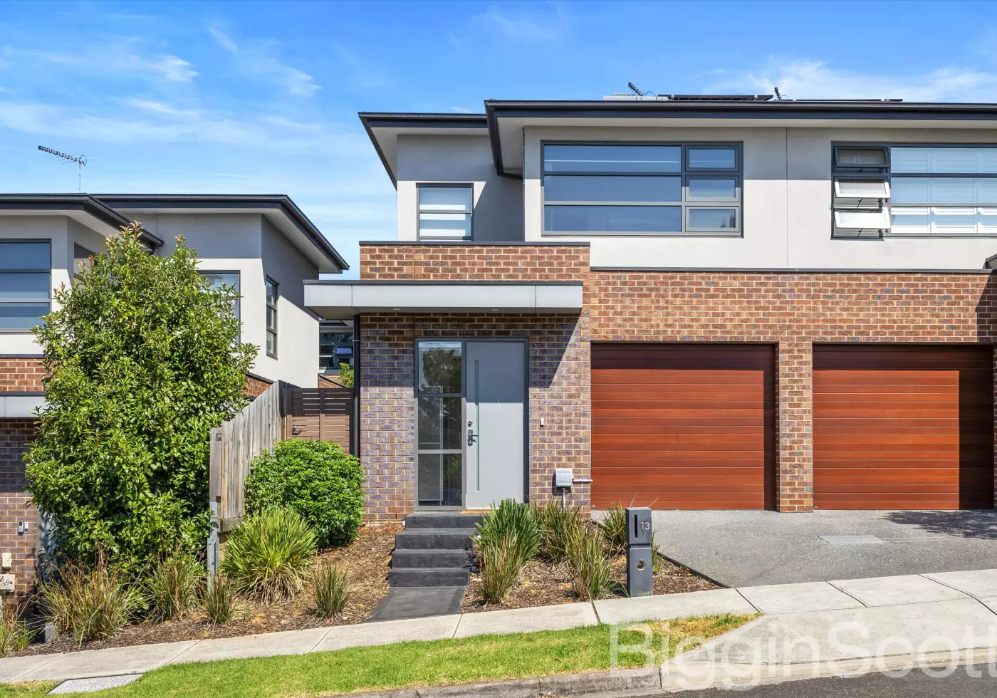 13 Clydebank Street, Greensborough, VIC, Greensborough - Thumbnail 2